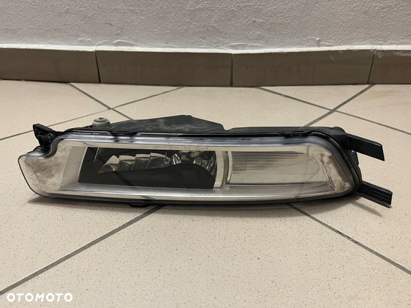 VOLKSWAGEN VW PASSAT B8 B-8 3G 14- LAMPA HALOGEN PRZÓD LEWY - 1