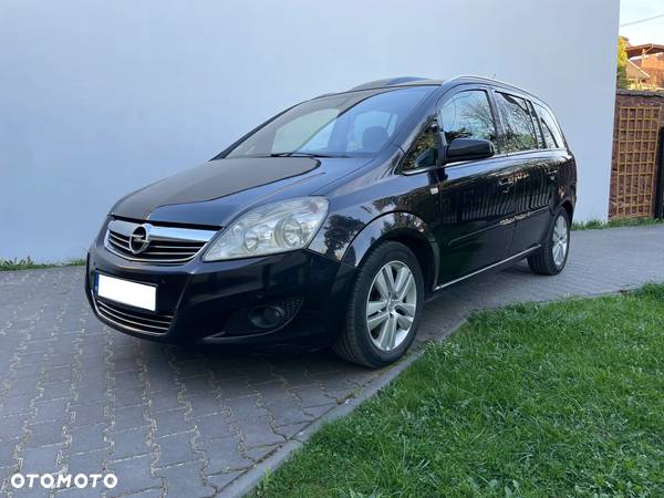 Opel Zafira 1.7 CDTI Cosmo - 1