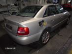 Carro MOT: AJM CXVEL: DUK AUDI A4  8D FASE 2 2000 1.9TDI 115CV 4P BEGE DIESEL - 1