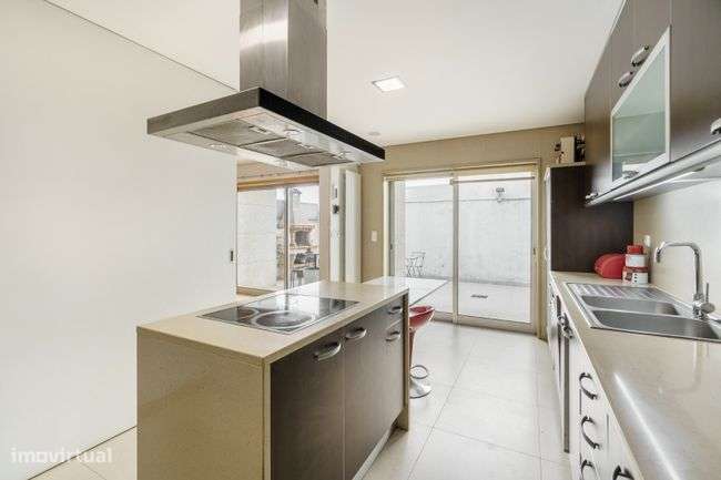 Moradia T5 Gaveto em zona Premium de Braga - Fraião! - Grande imagem: 4/10