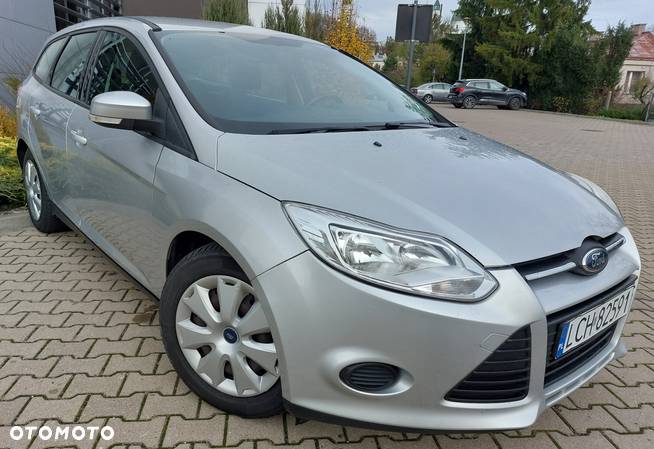 Ford Focus 1.6 TDCi DPF Start-Stopp-System Business - 24