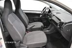 Volkswagen up! 1.0 high - 17