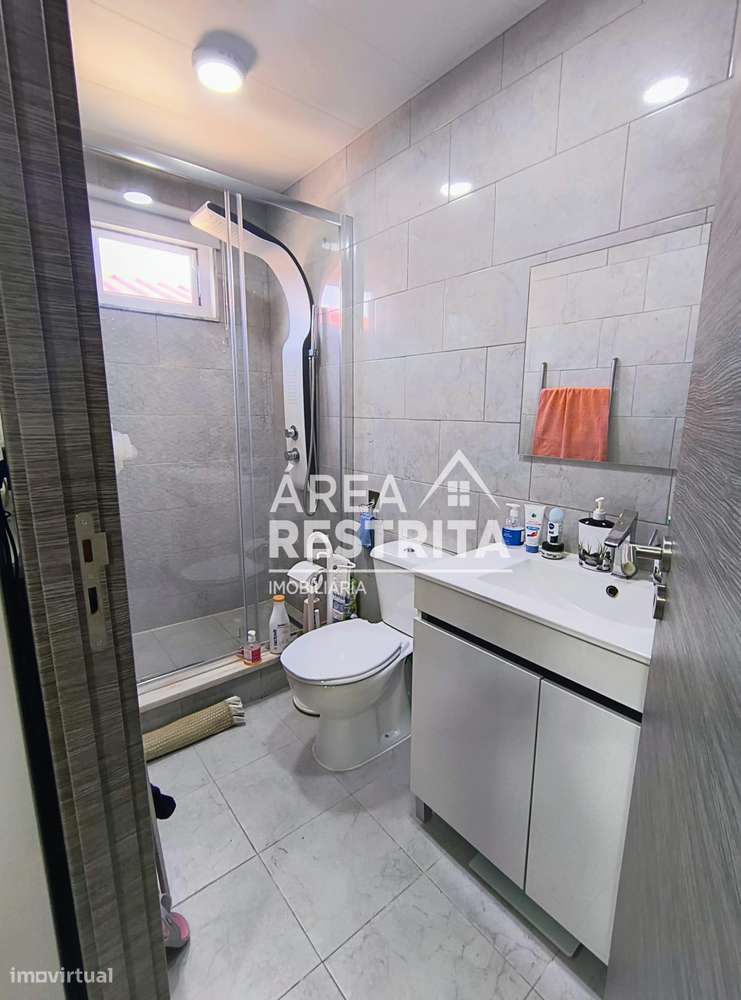 Moradia T2 pré-fabricada em Fernão Ferro - Parque Verde-9