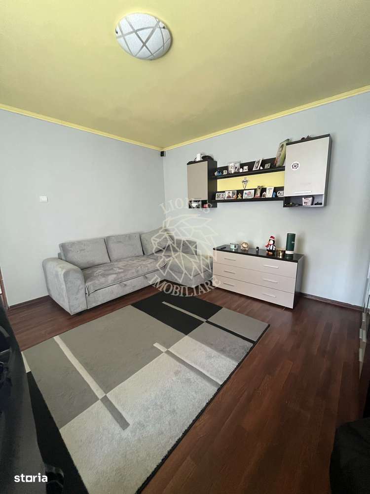 Casa 161 mp+anexa 67 mp-teren 848 mp-terasa-garaj-Someseni - Imagine principală: 4/9