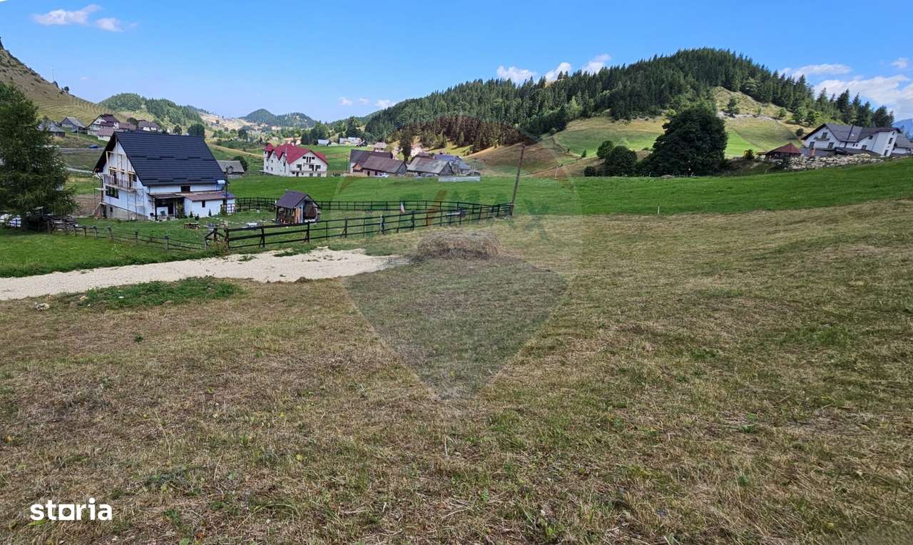 Teren la inaltime, 1034mp, Fundata- cea mai inalta localitate din tara - Imagine principală: 5/14