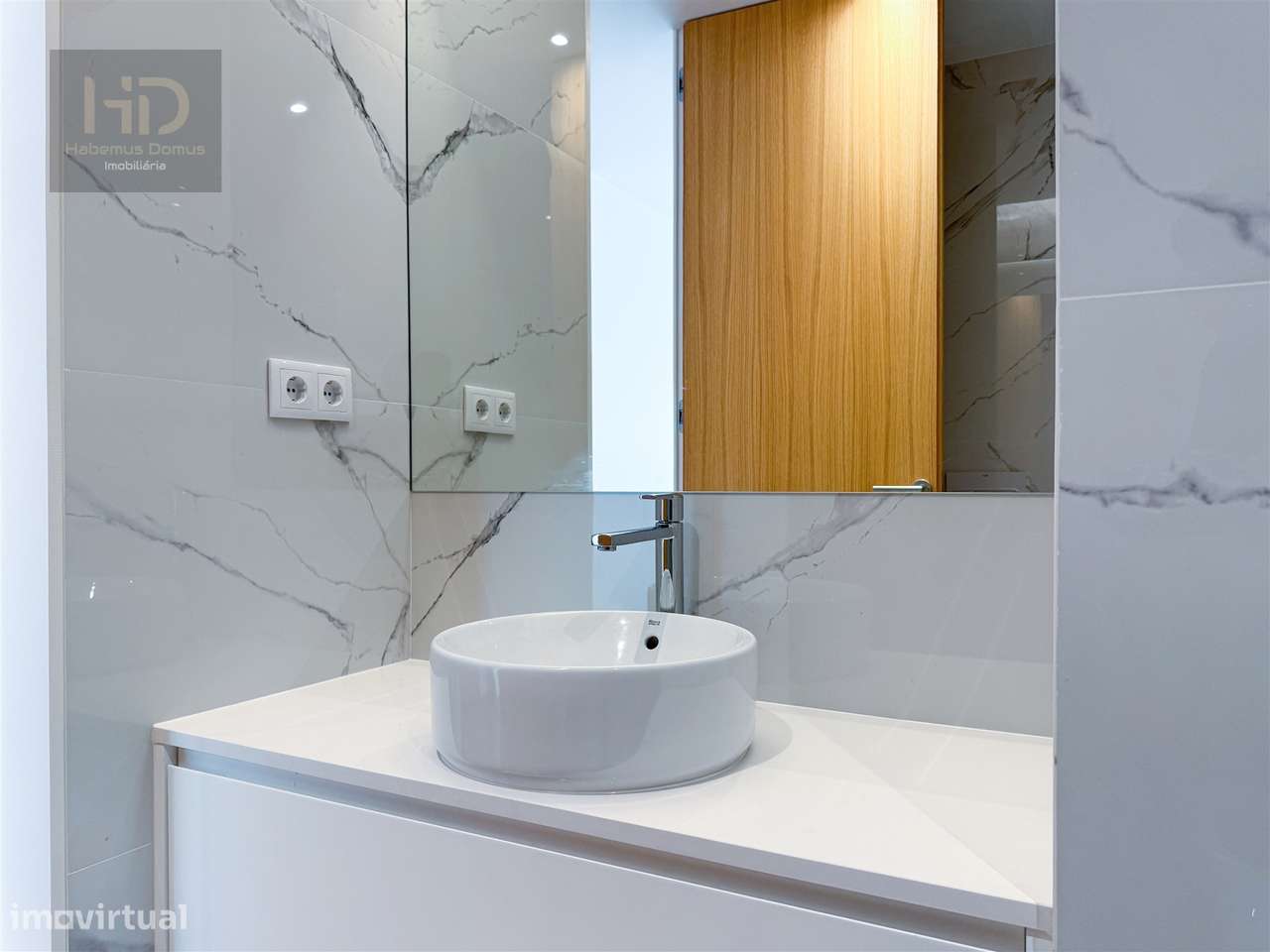 Apartamento T2 de luxo com vista mar e rio em Canidelo-33