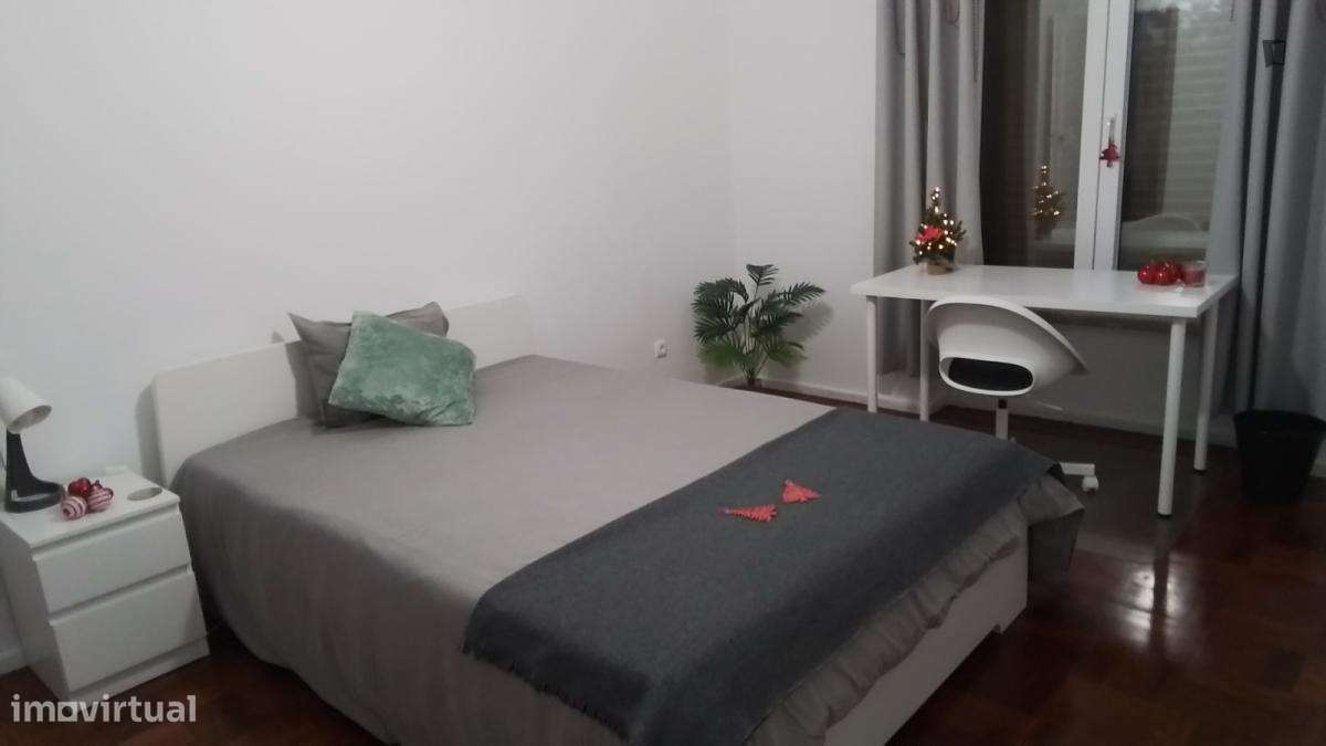 Quarto - localizado em Oeiras Lisbon - Grande imagem: 4/8
