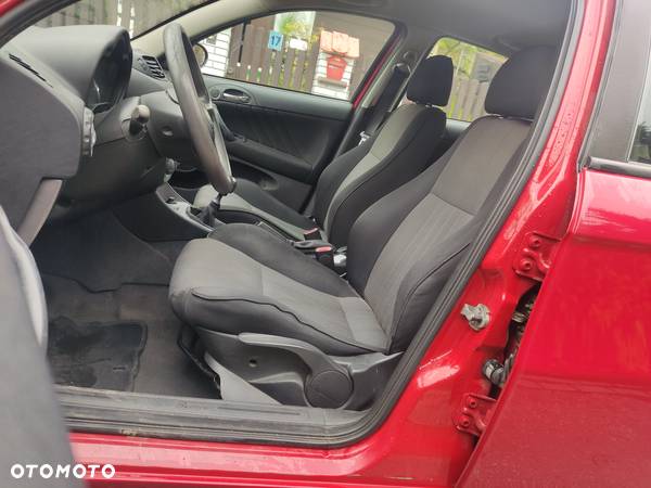 Alfa Romeo 147 1.9 JTD 8V Impression - 9