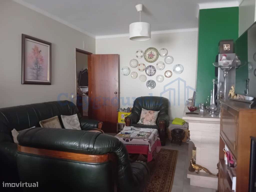 Apartamento T3 com suíte, centro de Fátima-2