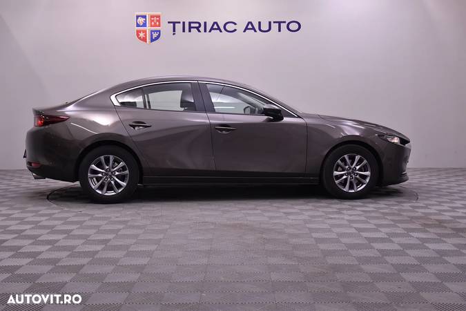 Mazda 3 - 6