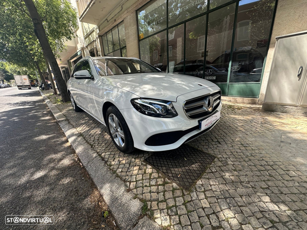 Mercedes-Benz E 220 d T 9G-TRONIC - 1