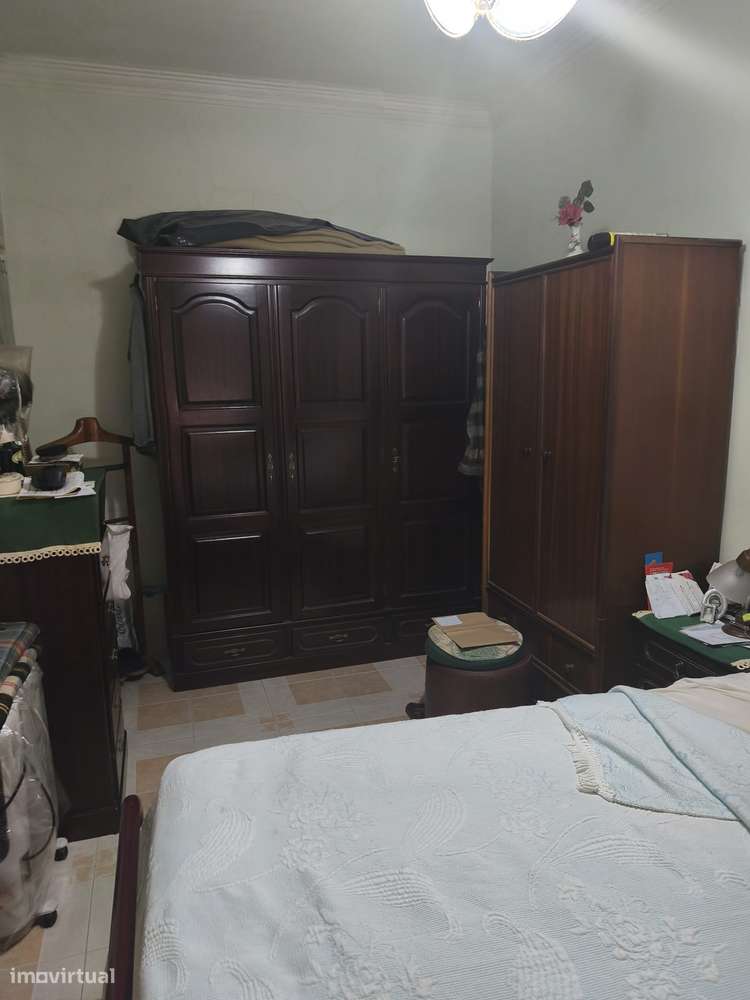 Apartamento T2 no centro da Amadora-6