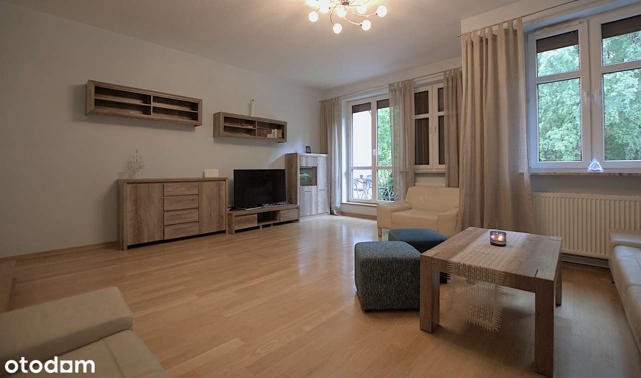 Środkowy segment w pięknej zielonej okolicy, Baranówek-6