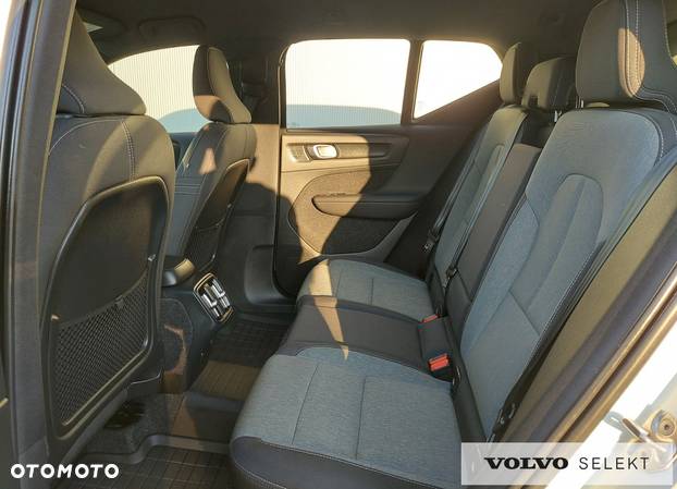 Volvo XC 40 - 11