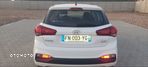 Hyundai i20 1.2 - 8