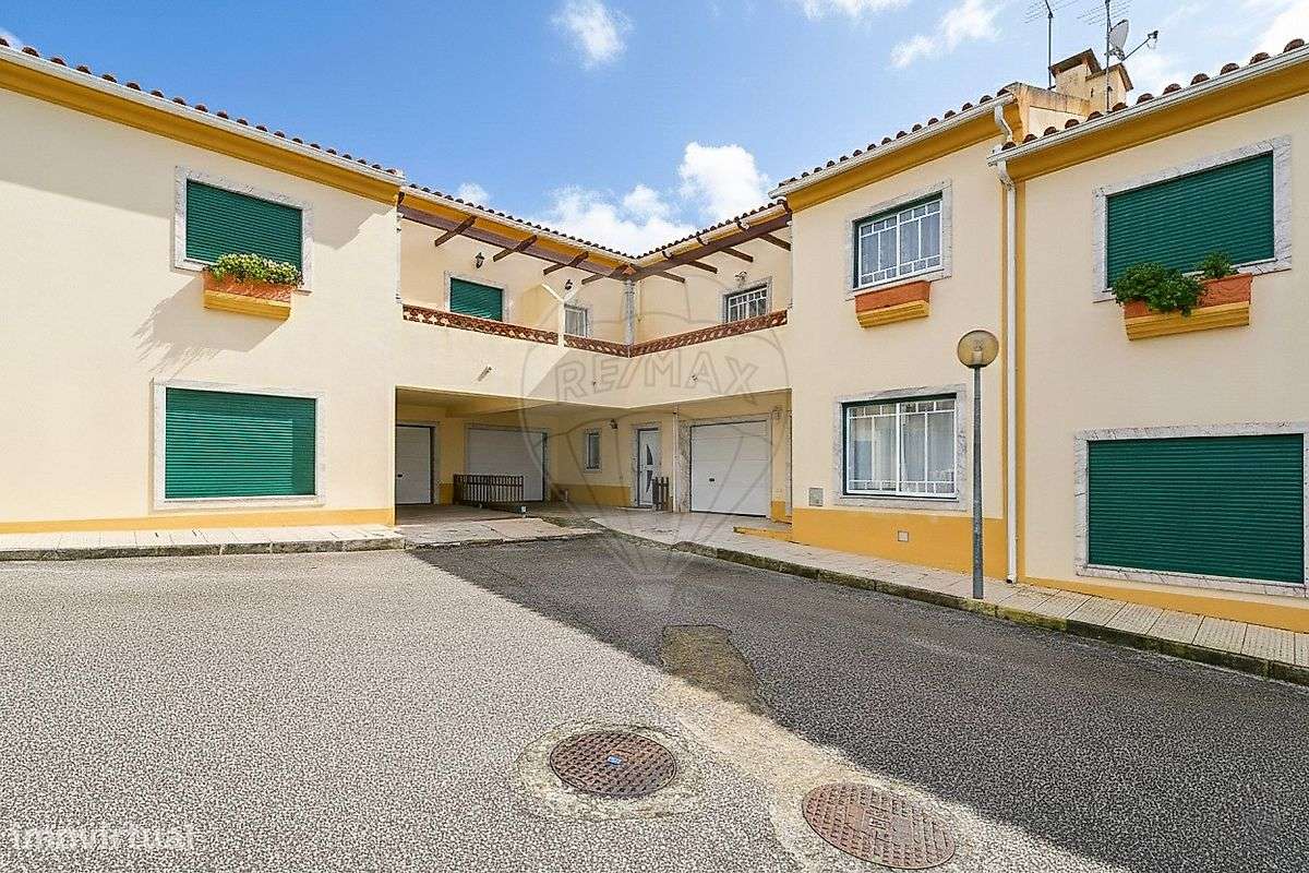 Moradia T3 para venda - Grande imagem: 2/24