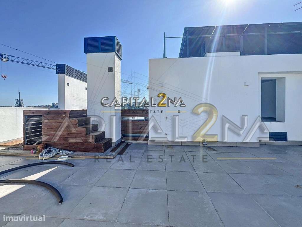 Penthouse T3 Duplex com Piscina Privada Aquecida, Terraço e Box par...-29