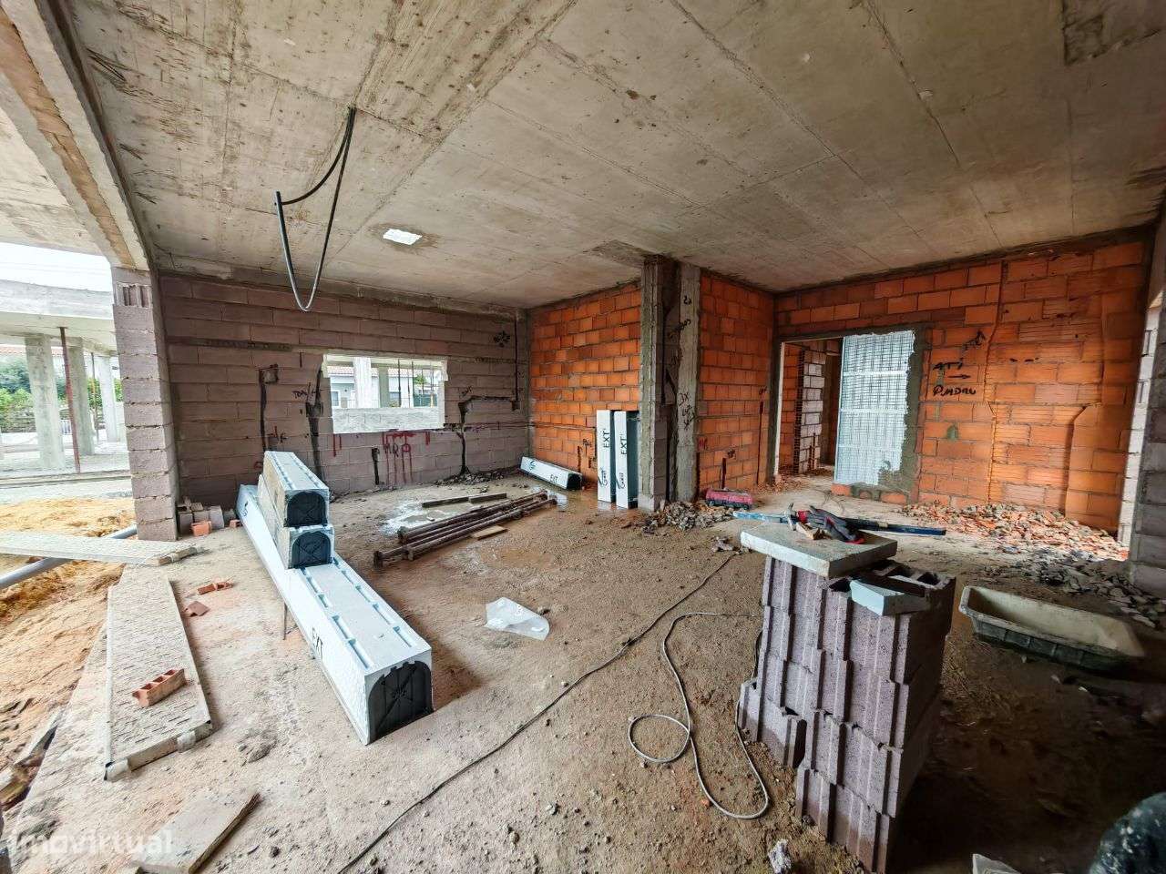 Moradia Térrea V3+1! Piscina - Grande imagem: 5/7