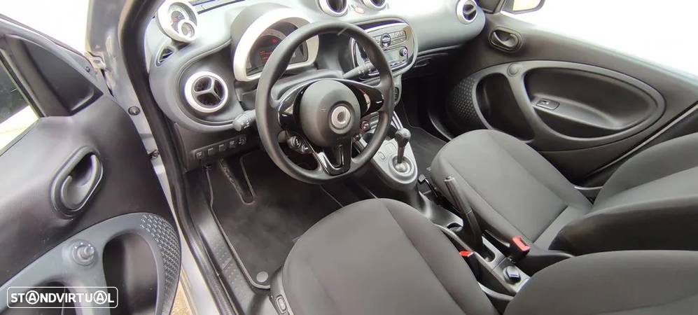 Smart ForFour EQ - 5