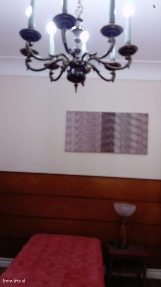 Quarto - localizado em Alameda Lisbon - Grande imagem: 2/6
