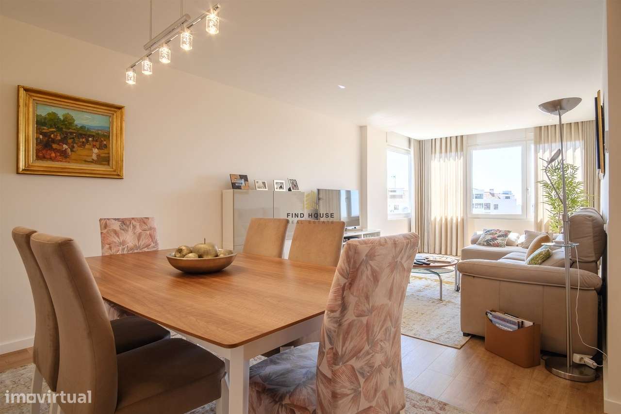 T2 com vista mar, garagem e arrecadação em Condomínio com piscina e ja-8