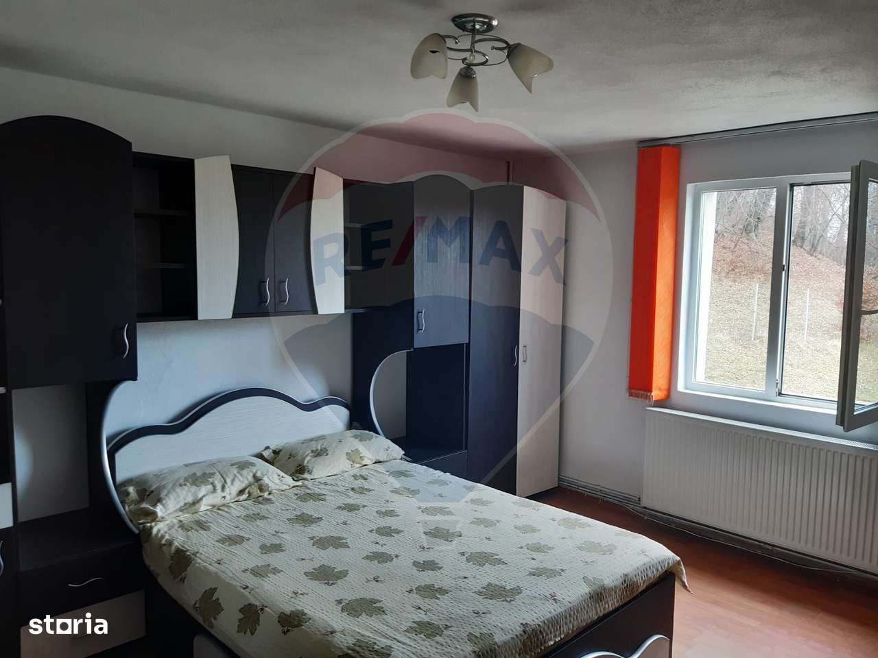 Casă / Vilă cu 7 camere de vânzare în zona Bran-Tohanita-11