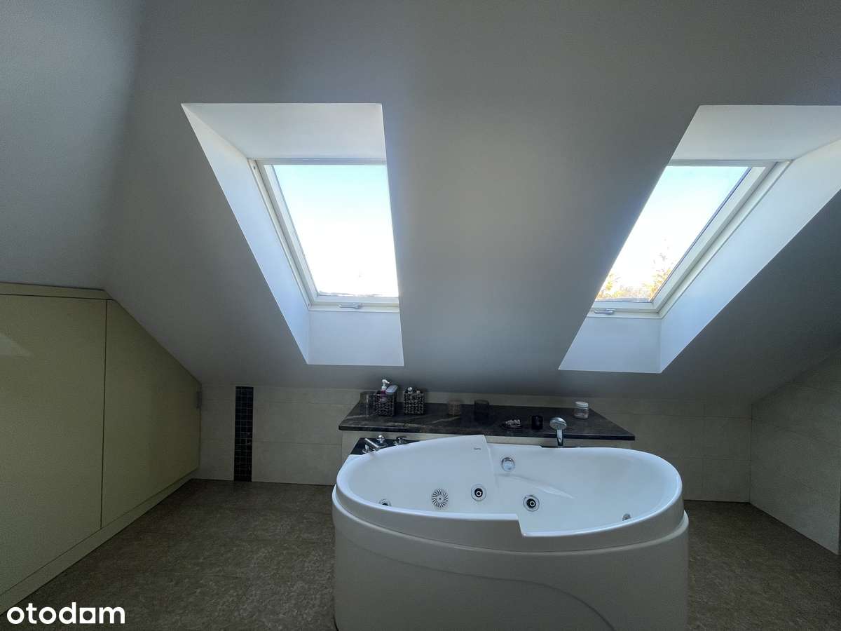 Jabłówko - atrakcyjna posesja na sprzedaż-11