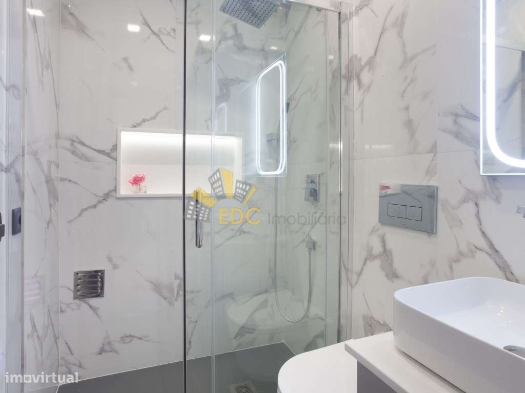 Moradia T2+1 | Localizada em São Domingos de Rana | Não perca a opo...-9