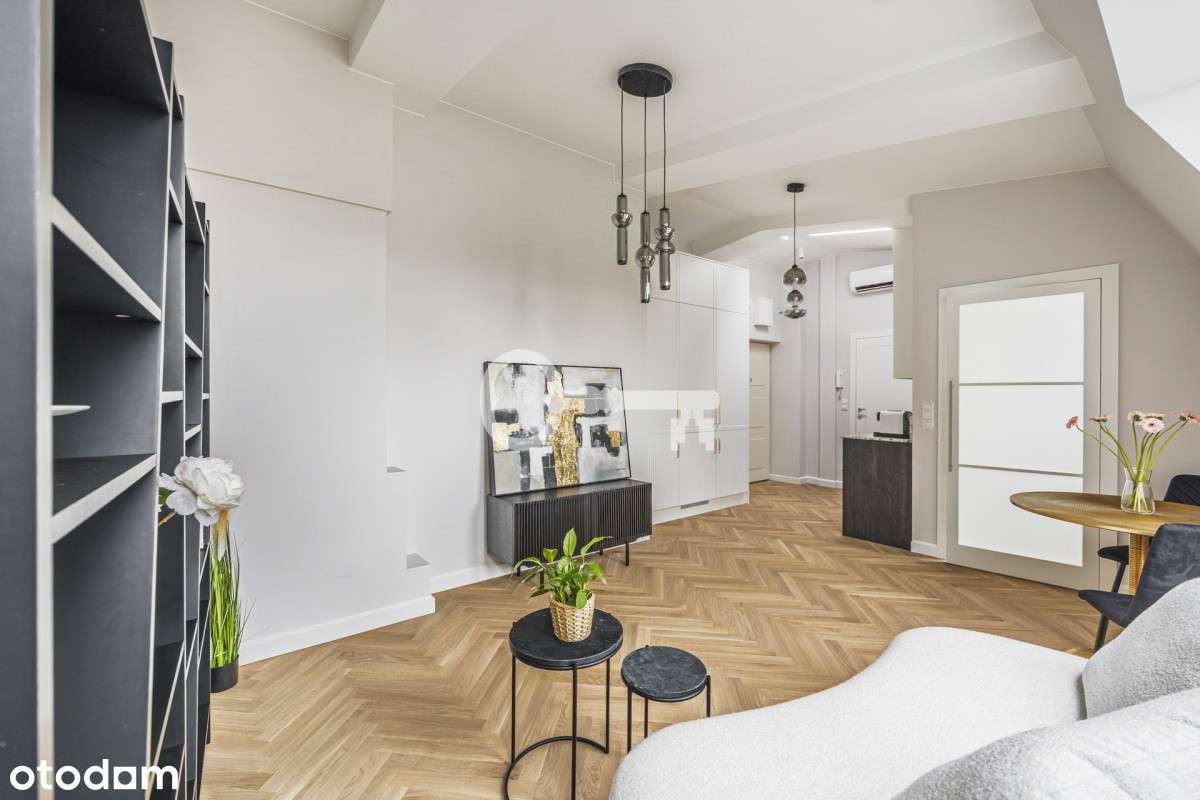 Mokotów I Kawalerka Kamienica | Parki | Metro-5