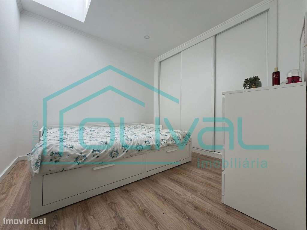 **Vivenda T2 Remodelada com Terraço em A-dos-Melros, Alverca do Rib...-9