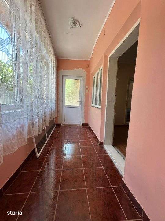 Casa cu 4 camere, zona Buzaului. - Imagine principală: 4/14