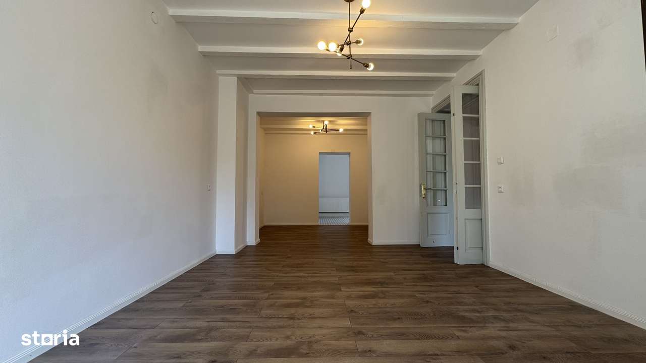 Vila interbelica FLOREASCA P+1+M - Imagine principală: 4/20