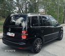 Volkswagen Touran 2.0 TDI DPF Highline DSG - 4