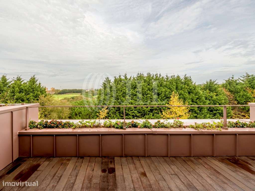 Moradia T5+1 com garagem, na Avenida da Boavista, Porto - Grande imagem: 2/38