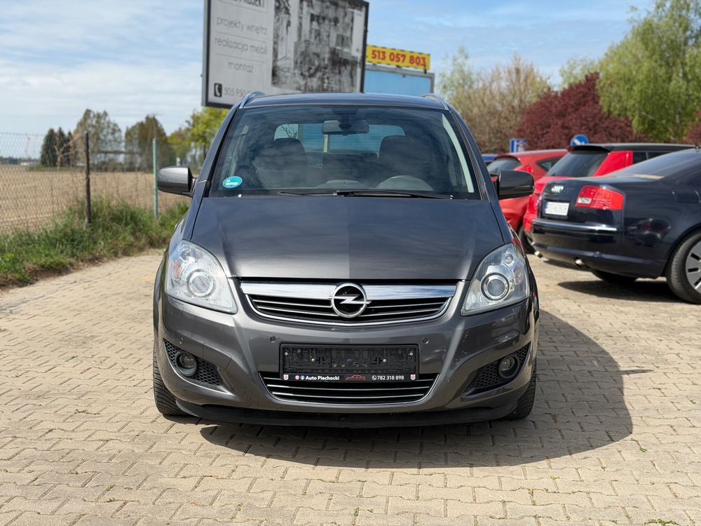 Opel Zafira B 1.8 Family Plus 2012