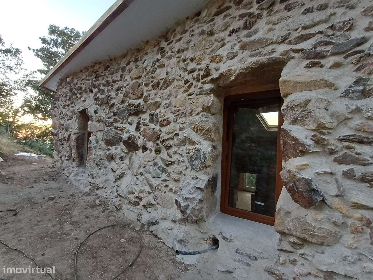 Quinta T2 Venda em Linhares,Celorico da Beira-5