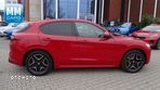 Alfa Romeo Stelvio - 6