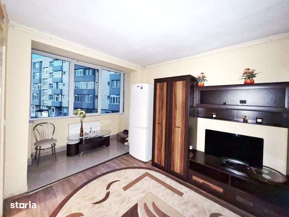 Garsoniera 30 mp etaj 1, Bulevard - zona Generala 1, centrala proprie - Imagine principală: 3/7