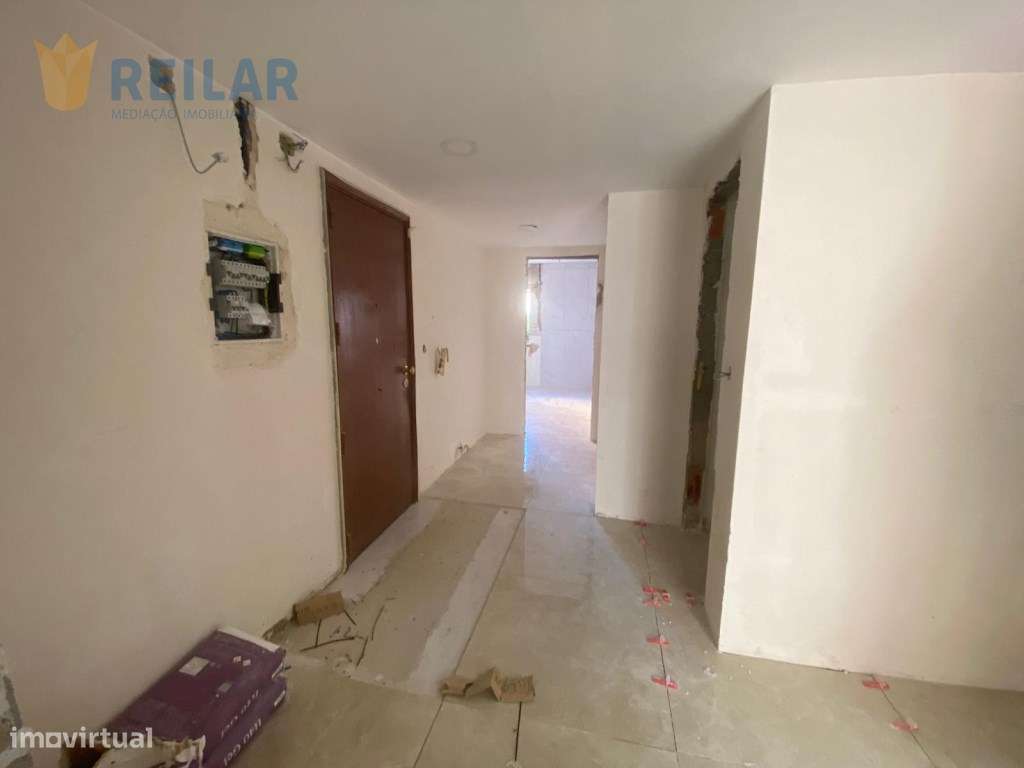 Castanheira do Ribatejo - T2 Remodelado - Grande imagem: 4/17