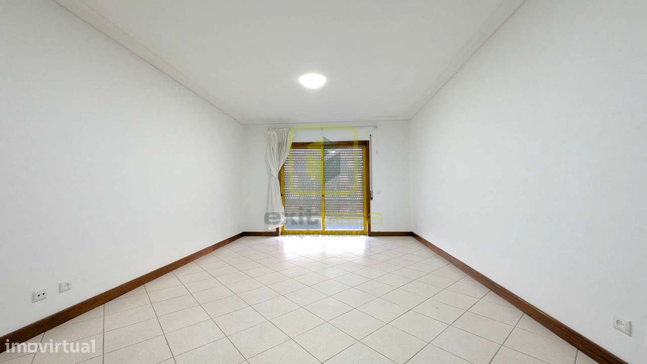 Apartamento T2 na Praia da Barra - Grande imagem: 2/14