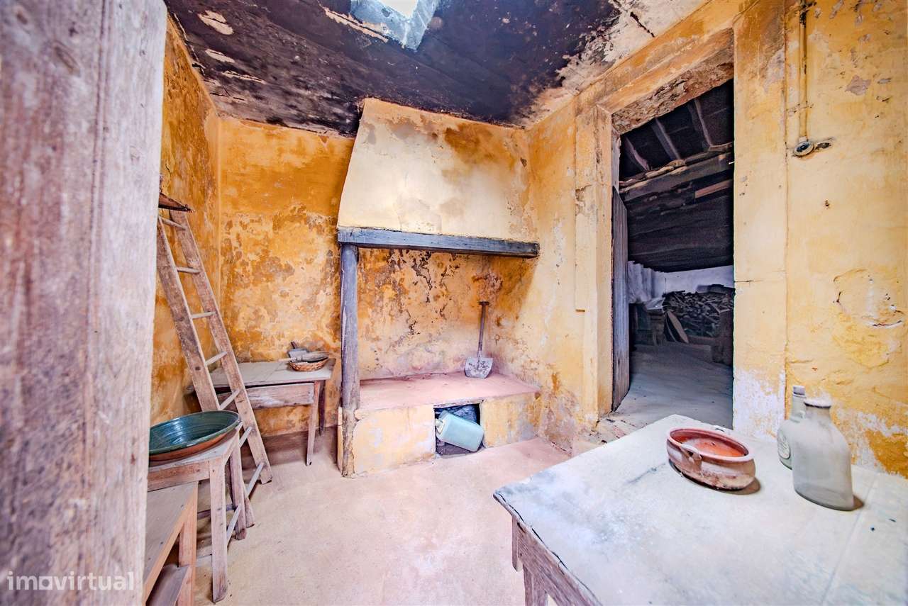 Duas moradias por 115.000 € em Mira de Aire-34