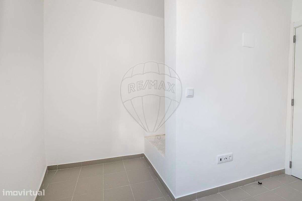Moradia T2 para venda-13