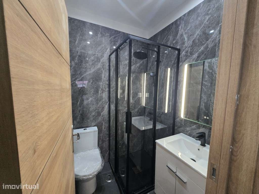 T3 totalmente remodelado (a estrear) | 85 m² | Cacém - zona tranqui...-15