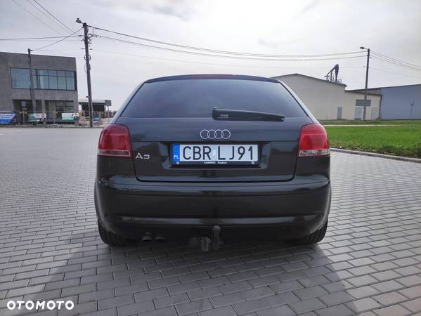 Audi A3 1.9 TDI Attraction - 4