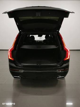 Volvo XC 90 D5 AWD R-Design - 7