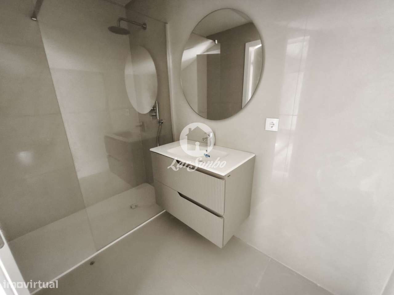 Apartamento T4 Duplex em Barcelos-5