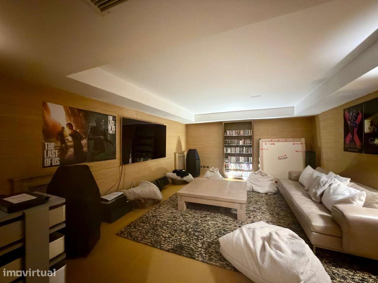 Moradia de Luxo com Piscina Privada na Quinta Patino, Estoril-40
