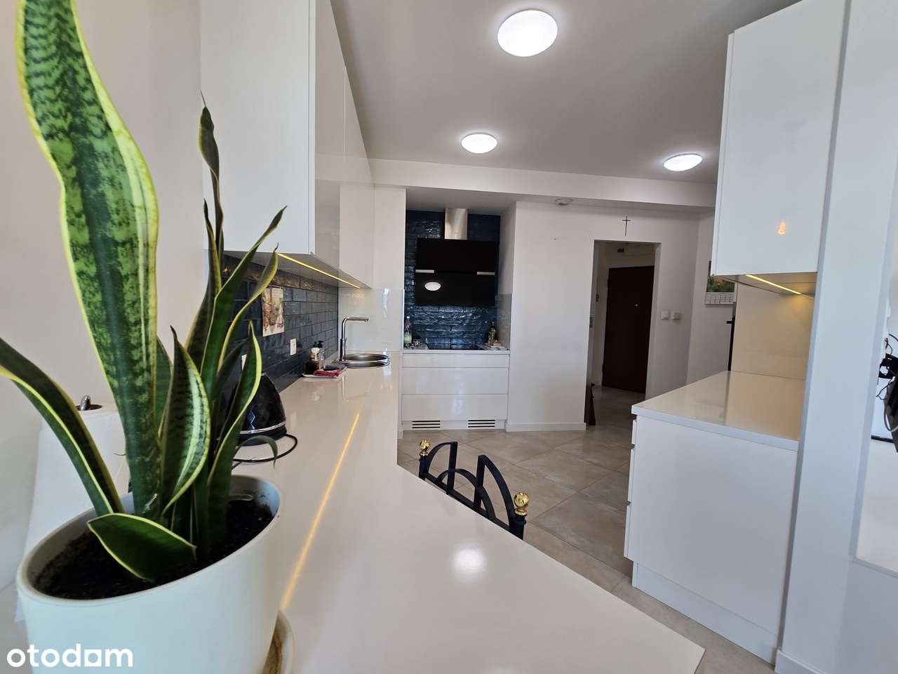 90m2, garaż, miejsce postojowe, 2 tarasy, winda-4