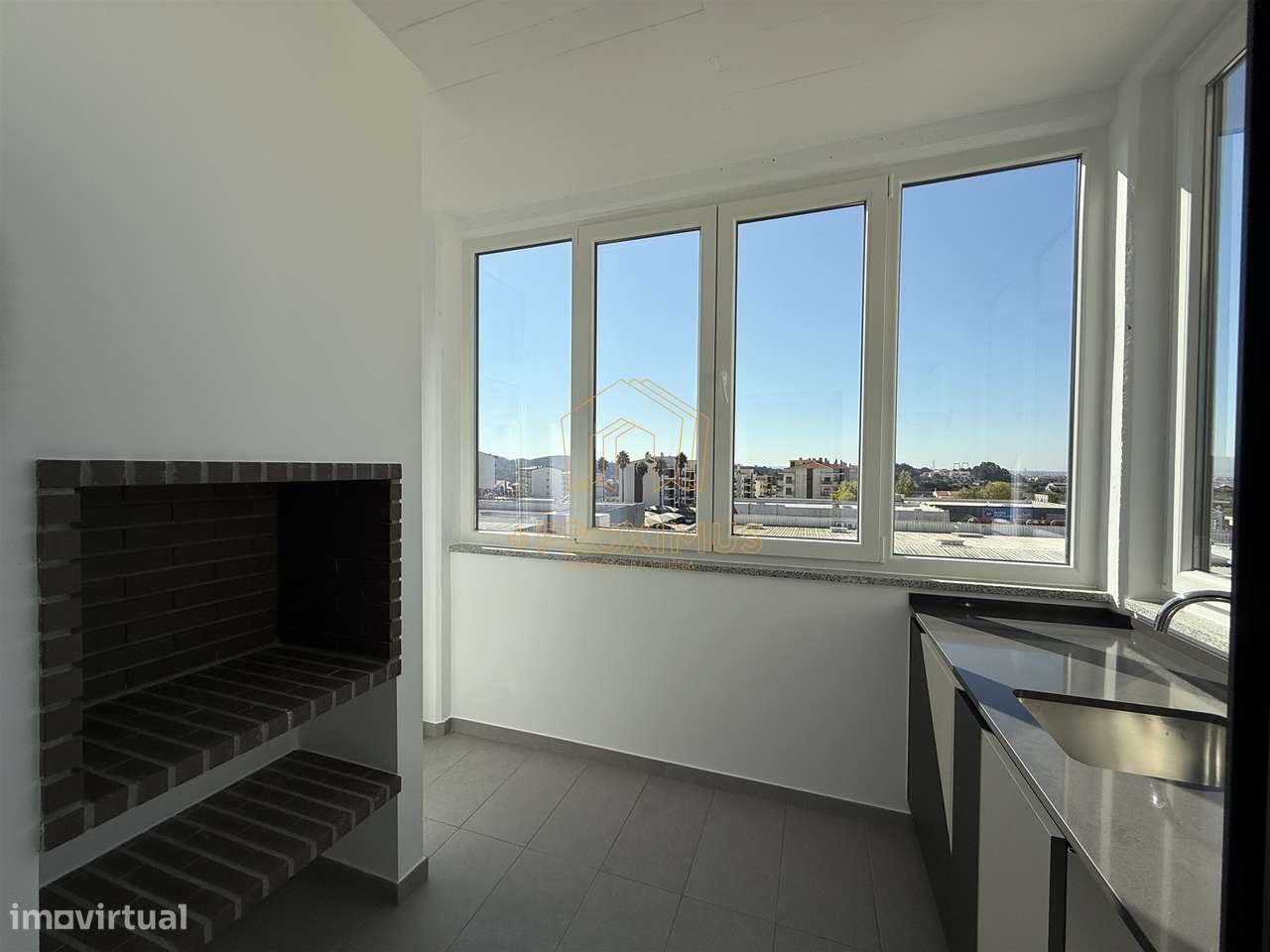 Apartamento T3 novo c/ garagem– Tavarede-13