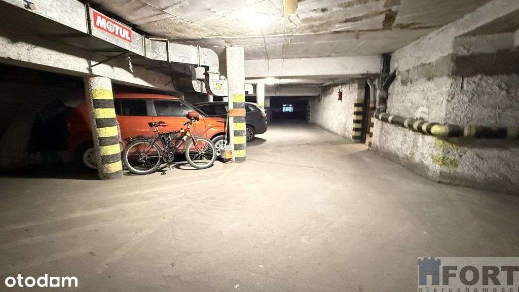 Wyjątkowy Apartament 100 m² z Parkingiem w centrum-14